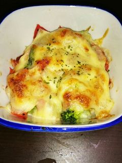トマトとブロッコリーのチーズマヨ焼き-レシピのメイン写真