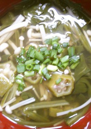 ほうれん草と オクラ えのきのお吸い物！-レシピのメイン写真