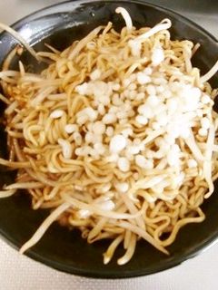 天かすともやしで、節約メニューの焼きそば-レシピのメイン写真