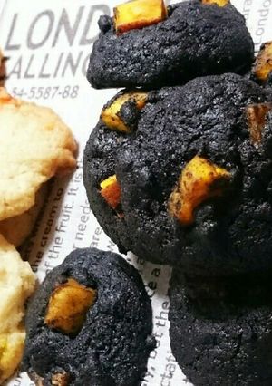 黒と白のドロップクッキー-レシピのメイン写真