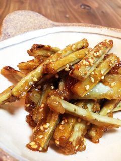 箸が止まらない甘辛ゴボウ-レシピのメイン写真