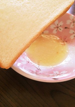 食パンの美味しい食べ方 ハチミツバター-レシピのメイン写真