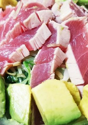 炙りマグロとアボカドのサラダ-レシピのメイン写真