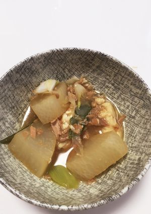 大根、ネギ、豆腐、ツナで作った煮物-レシピのメイン写真