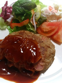 ゴロゴロウインナーのハンバーグ-レシピのメイン写真