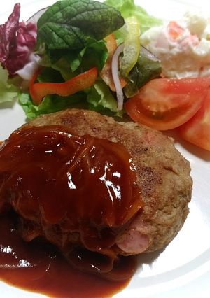 ゴロゴロウインナーのハンバーグ-レシピのメイン写真