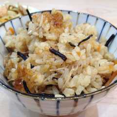 รูปของ 生姜入り☆味付けしっかり炊き込みご飯