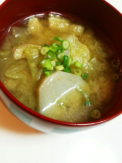 里芋と白菜のお味噌汁♪-レシピのメイン写真