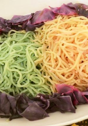 簡単 色が変わる魔法の焼きそば-レシピのメイン写真