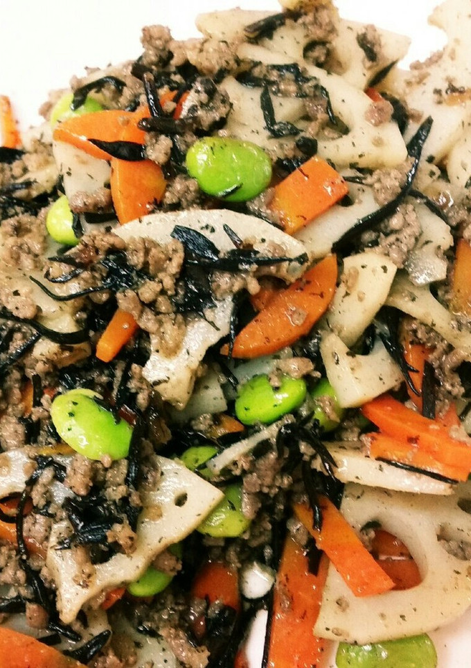 すき焼きのタレで簡単☆ひじきの煮物-レシピのメイン写真
