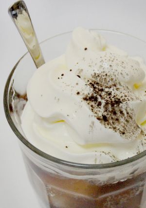ぱぱっと!バニラコーラフロート？-レシピのメイン写真