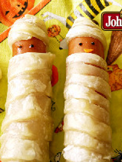 ハロウィン♪ジョンソンヴィルミイラパイ-レシピのメイン写真