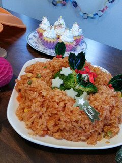 炊飯器deクリスマスリースチキンピラフ-レシピのメイン写真