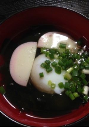 白だしで簡単☆温泉玉子のお吸い物-レシピのメイン写真