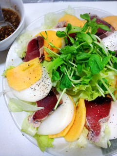 柿とかぶで鰹のたたき乗っけサラダ-レシピのメイン写真