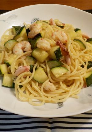 エビとズッキーニのオイルパスタ　塩辛いり-レシピのメイン写真