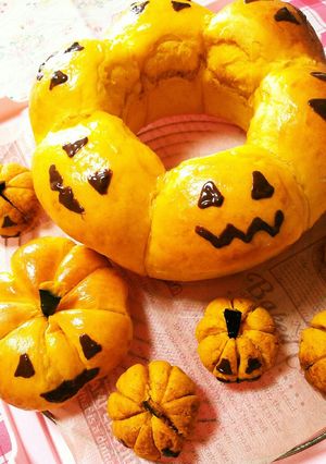 ハロウィン☆かぼちゃリングパン☆-レシピのメイン写真