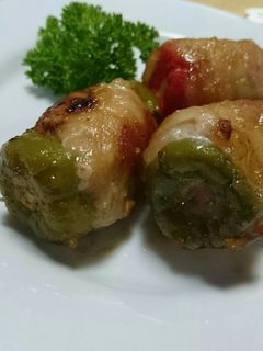 栄養満点!丸ごとピーマンの肉巻き-レシピのメイン写真