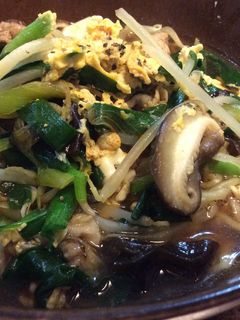 もやしとニラの生姜炒めラーメン-レシピのメイン写真