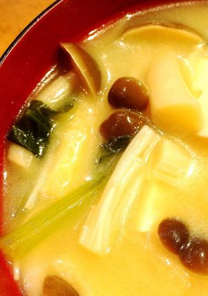 きのこたっぷり味噌汁♪-レシピのメイン写真