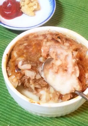 ココットかまんで☆チーズポテトバーグ-レシピのメイン写真