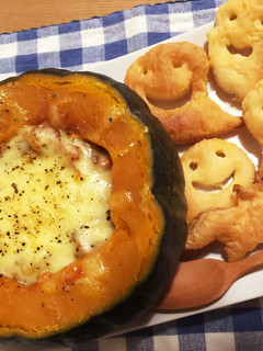 かぼちゃ丸ごと野菜ミートグラタン♡-レシピのメイン写真