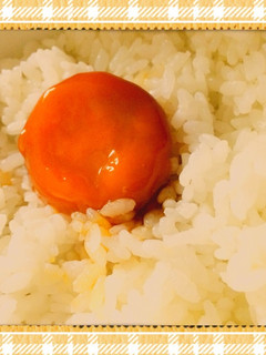 冷凍卵の醤油漬け!黄身だけ冷凍♩-レシピのメイン写真