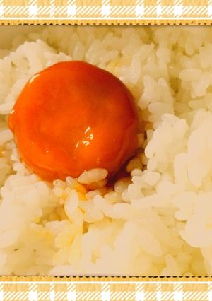 冷凍卵の醤油漬け！黄身だけ冷凍♩-レシピのメイン写真
