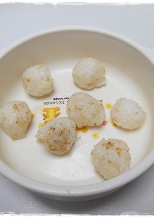 子どものおやつ　すりごまのおにぎり-レシピのメイン写真