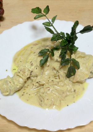 骨付き鶏もも肉のヨーグルト煮-レシピのメイン写真