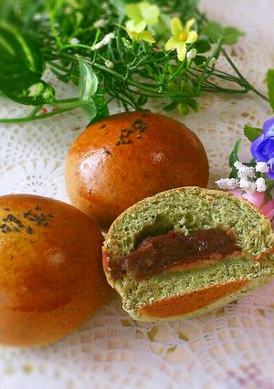 30分で完成？不思議パンのよもぎあんパン-レシピのメイン写真