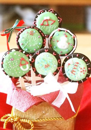 オレオでクリスマスツリー　アイシング-レシピのメイン写真