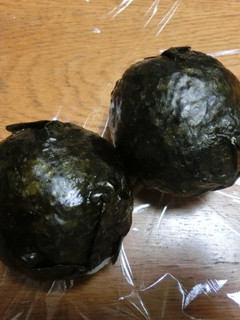 何を入れてもいい、爆弾おにぎり-レシピのメイン写真