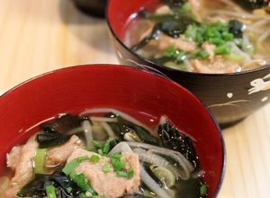 朝から元気に♪大豆のお肉フィレdeみそ汁-レシピのメイン写真
