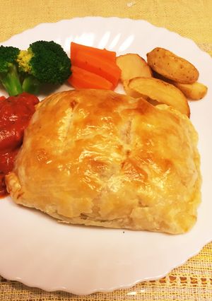 クリスマスに！鶏肉のクリームパイ包み焼き-レシピのメイン写真