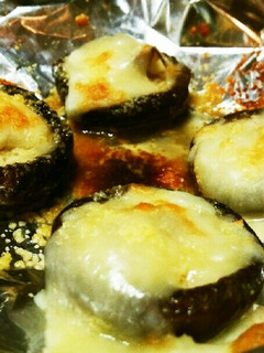 簡単10分♪しいたけのダブルチーズ焼き-レシピのメイン写真