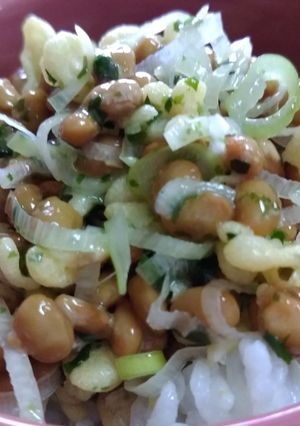 朝ごはんにちょい足し納豆☆揚げ玉&青のり-レシピのメイン写真