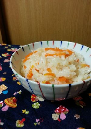 炊飯器☆にんじんピラフ-レシピのメイン写真