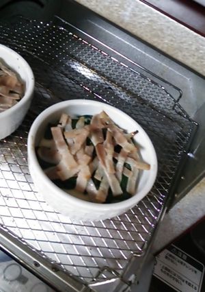 余ったおひたしでココットカマン-レシピのメイン写真