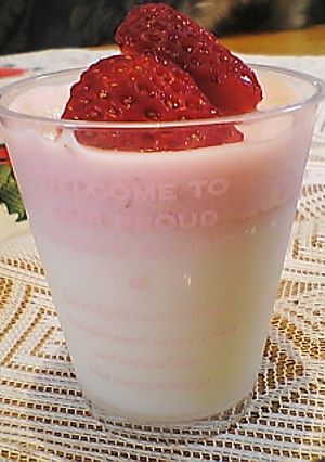 いちごとミルクのプリン-レシピのメイン写真