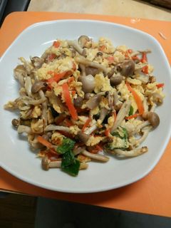 冷蔵庫の余り物で野菜炒め-レシピのメイン写真