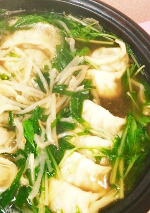 手抜きちゃんの餃子鍋-レシピのメイン写真