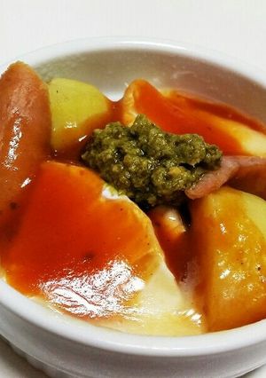 簡単つまみ　ピザポテトでココットカマン-レシピのメイン写真