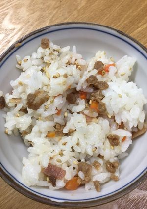 大豆のお肉で・人参そぼろの混ぜごはん-レシピのメイン写真