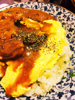 カレーにちょっぴりアレンジ♡オムライス風-レシピのメイン写真