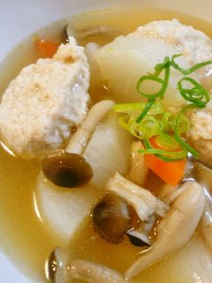 ふわふわ鶏団子と大根の中華スープ-レシピのメイン写真