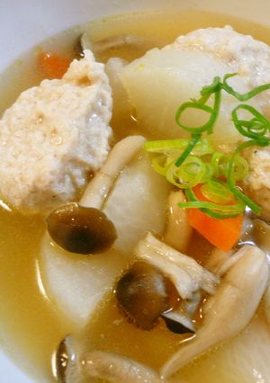 ふわふわ鶏団子と大根の中華スープ-レシピのメイン写真