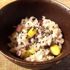 A picture of 簡単♪豪華☆秋を感じる薩摩芋ご飯.