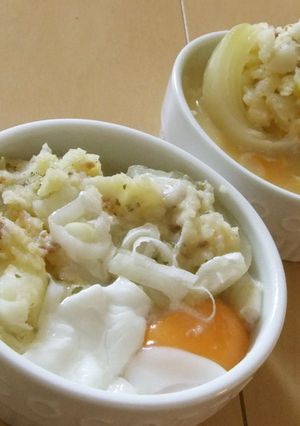 玉ねぎポテトの落とし卵スープ-レシピのメイン写真