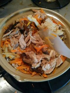 一人用土鍋で炊き込みご飯-レシピのメイン写真